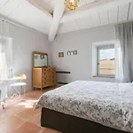 Villa In Toscana