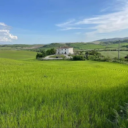 Villa In Toscana